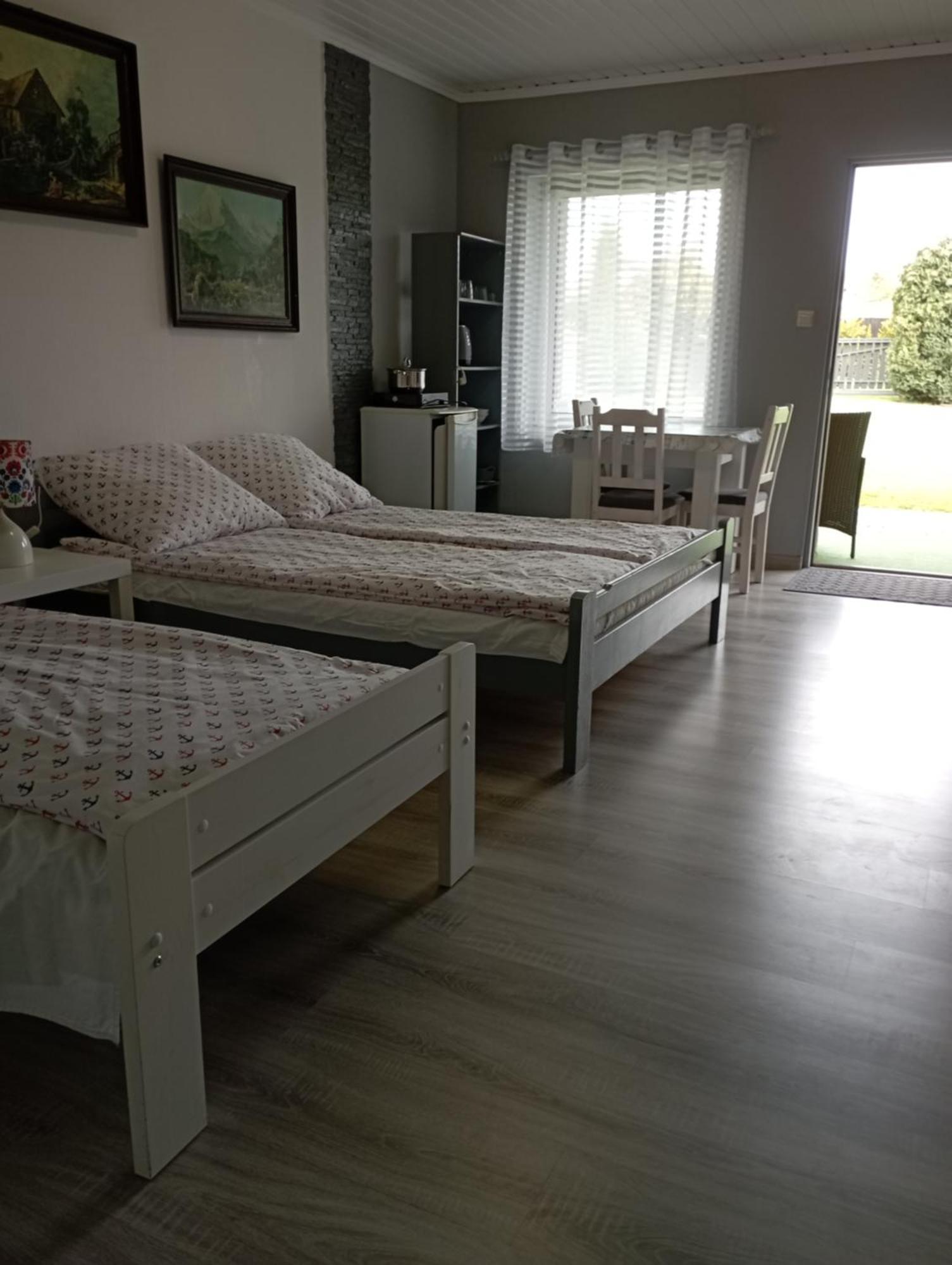 Anrema - Pokoje 21M2 Swarzewo Luaran gambar