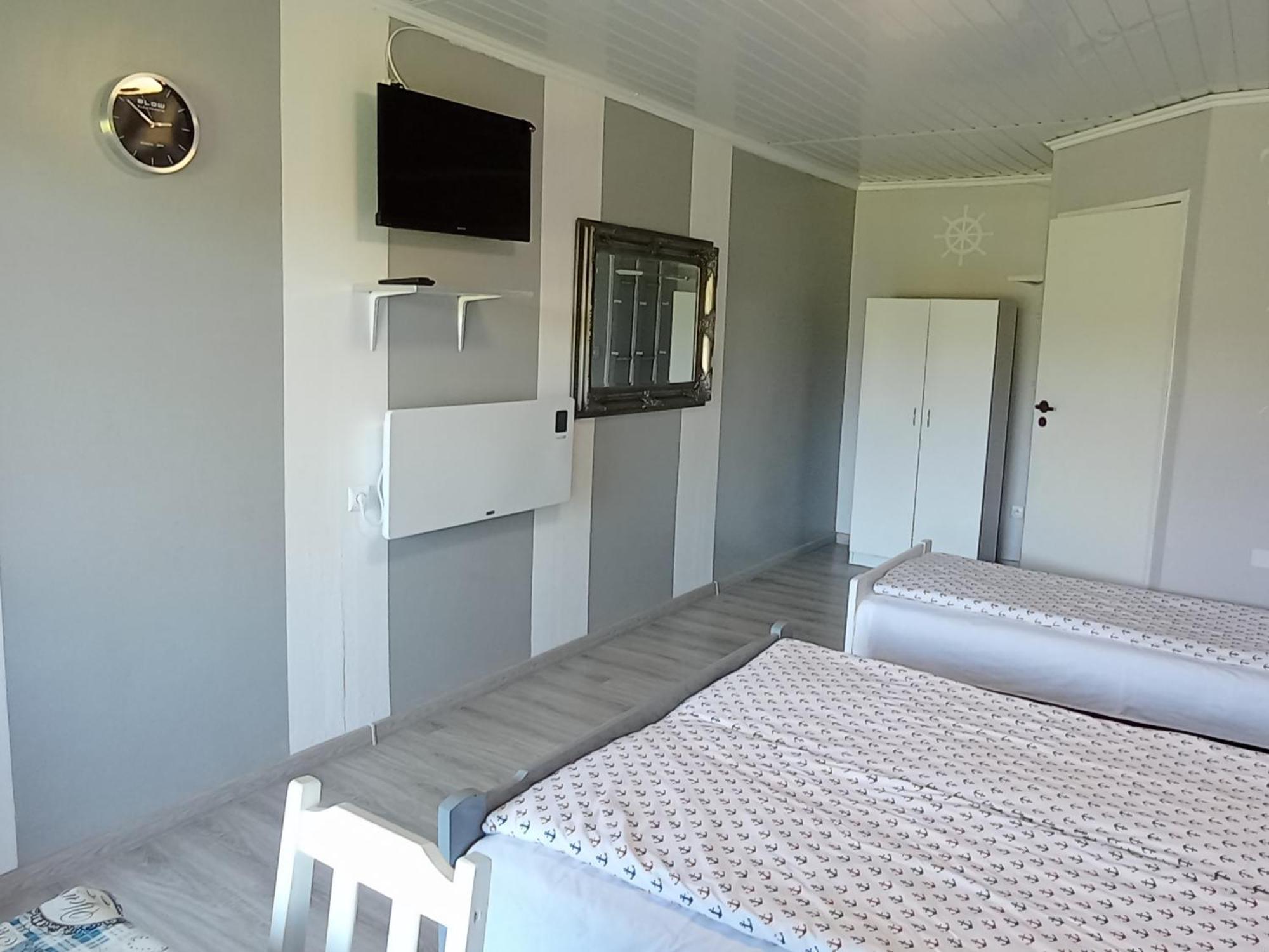 Anrema - Pokoje 21M2 Swarzewo Luaran gambar
