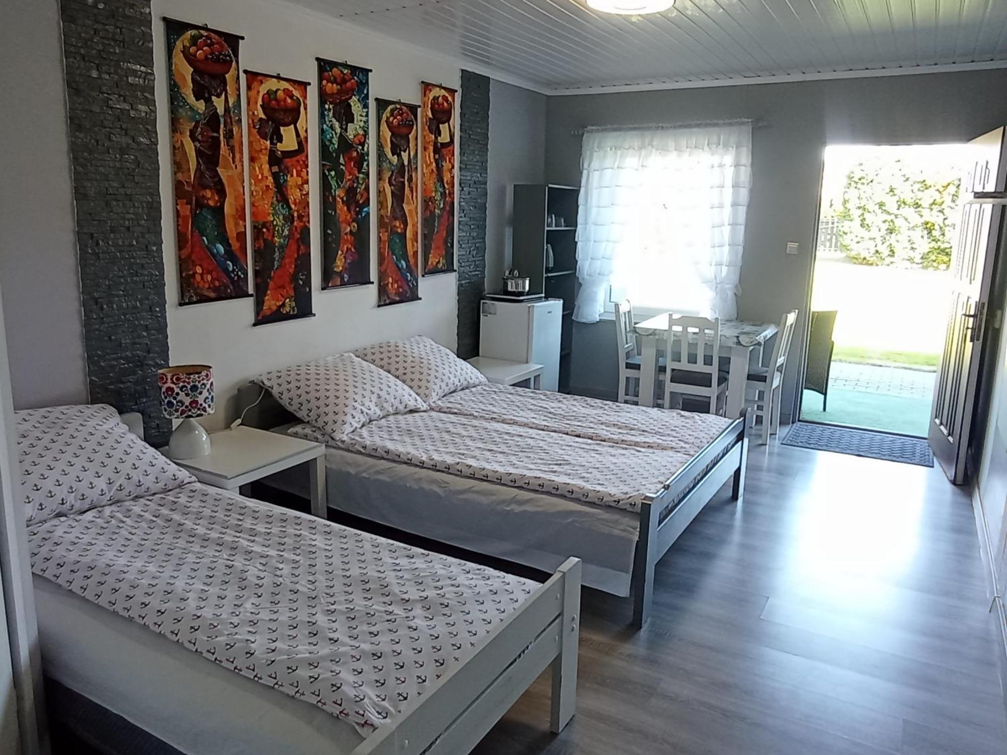Anrema - Pokoje 21M2 Swarzewo Luaran gambar