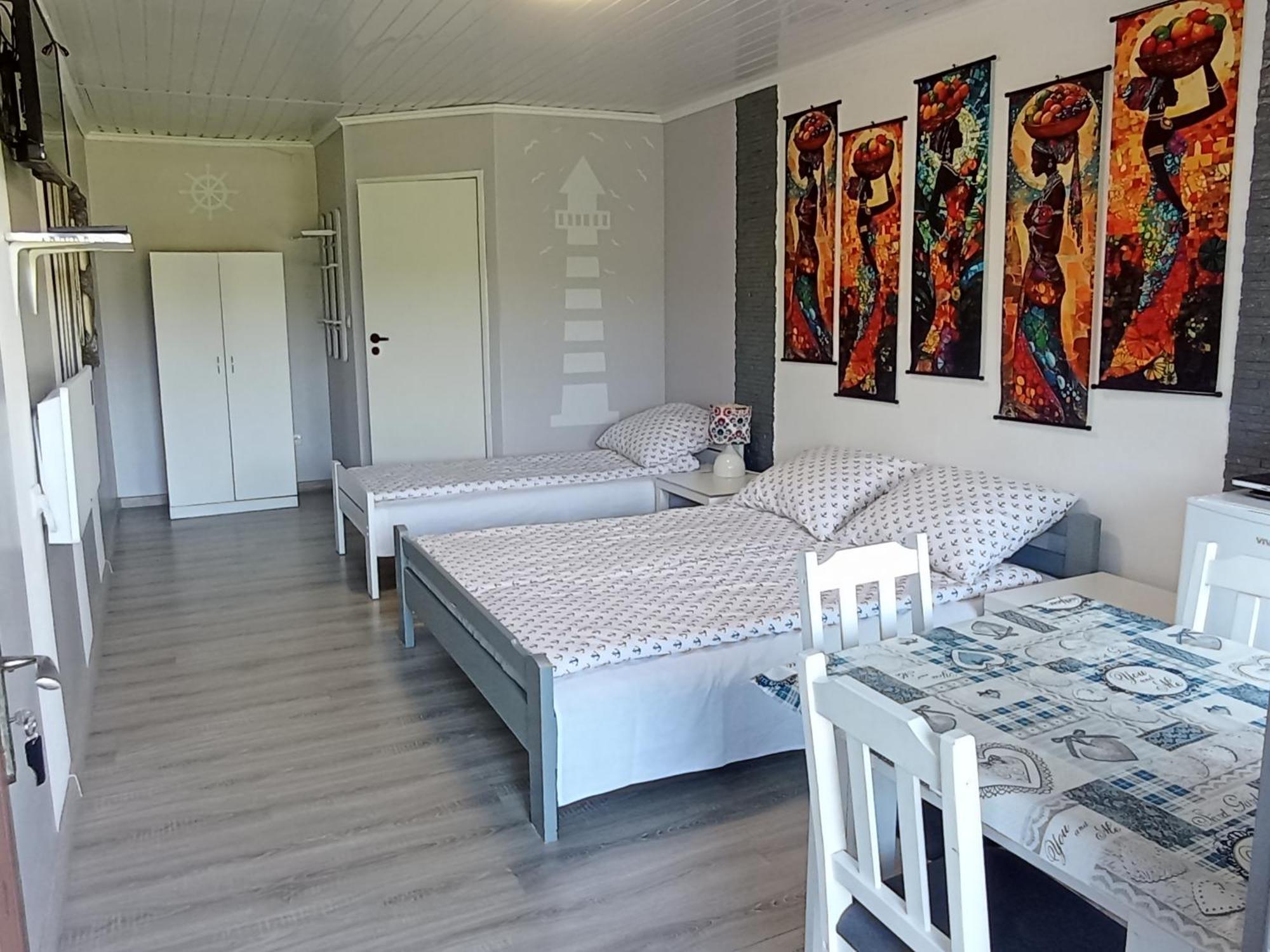 Anrema - Pokoje 21M2 Swarzewo Luaran gambar